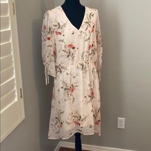 EUC Flirty Floral Dress